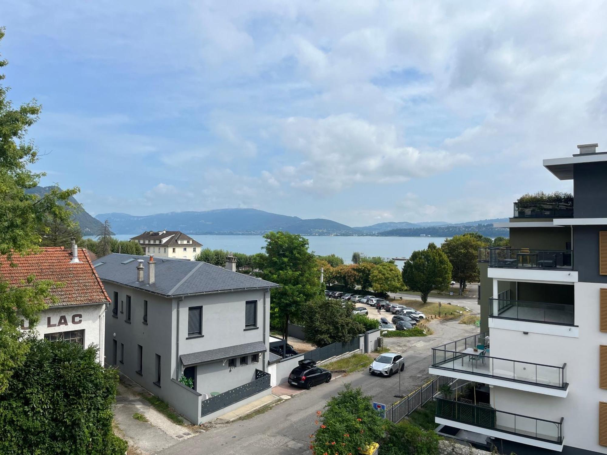 Savoy Hotel Le Bourget-du-Lac Eksteriør billede